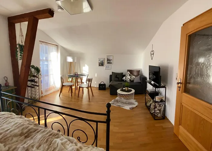 Neues Ruhiges Apartment, Bergblick, Stellplatz