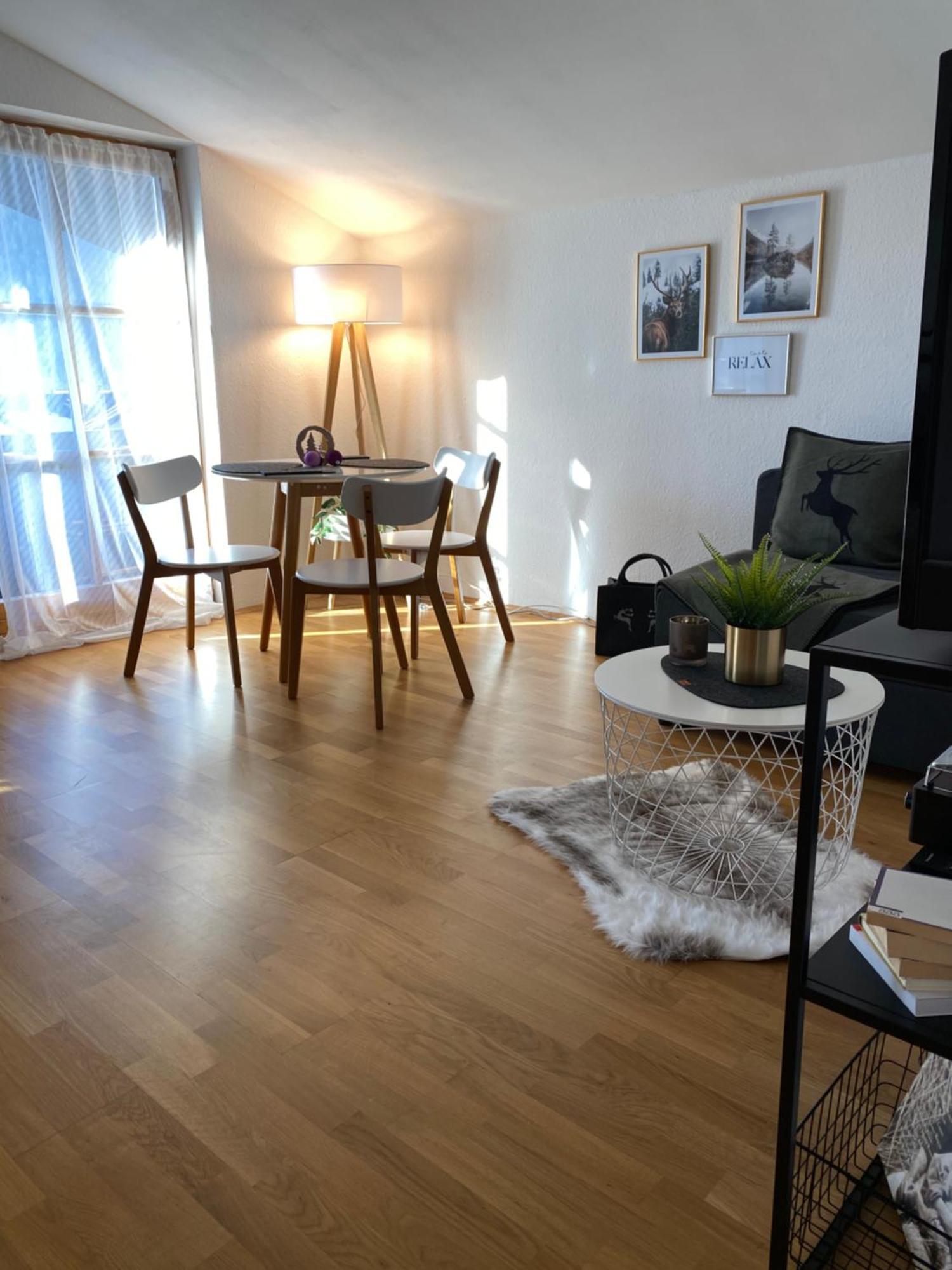Neues Ruhiges Apartment, Bergblick, Stellplatz *